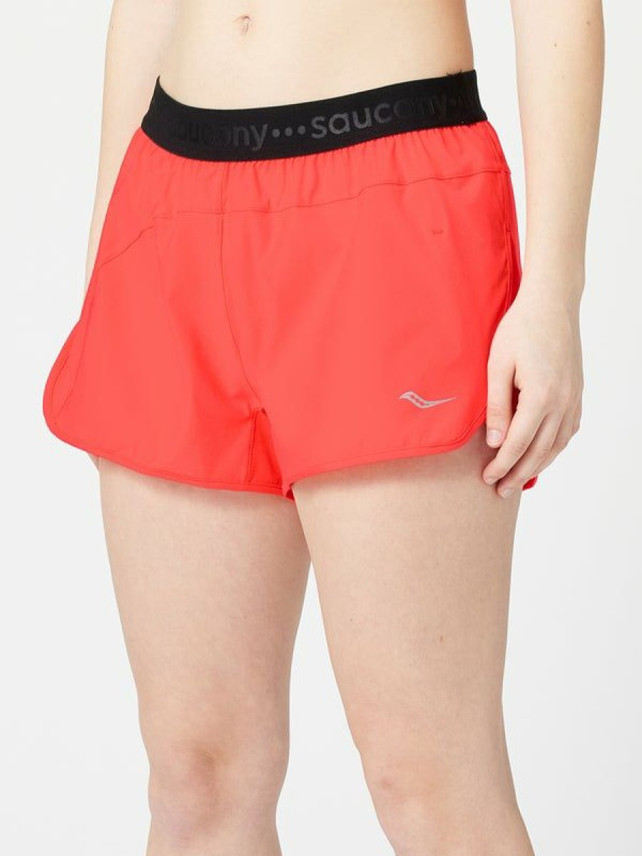 Shorts & Skirts * | Saucony Women'S Fall Outpace 2.5 Short Vizi Red Shoping