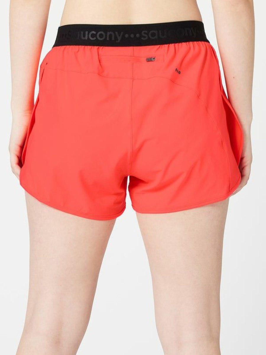 Shorts & Skirts * | Saucony Women'S Fall Outpace 2.5 Short Vizi Red Shoping