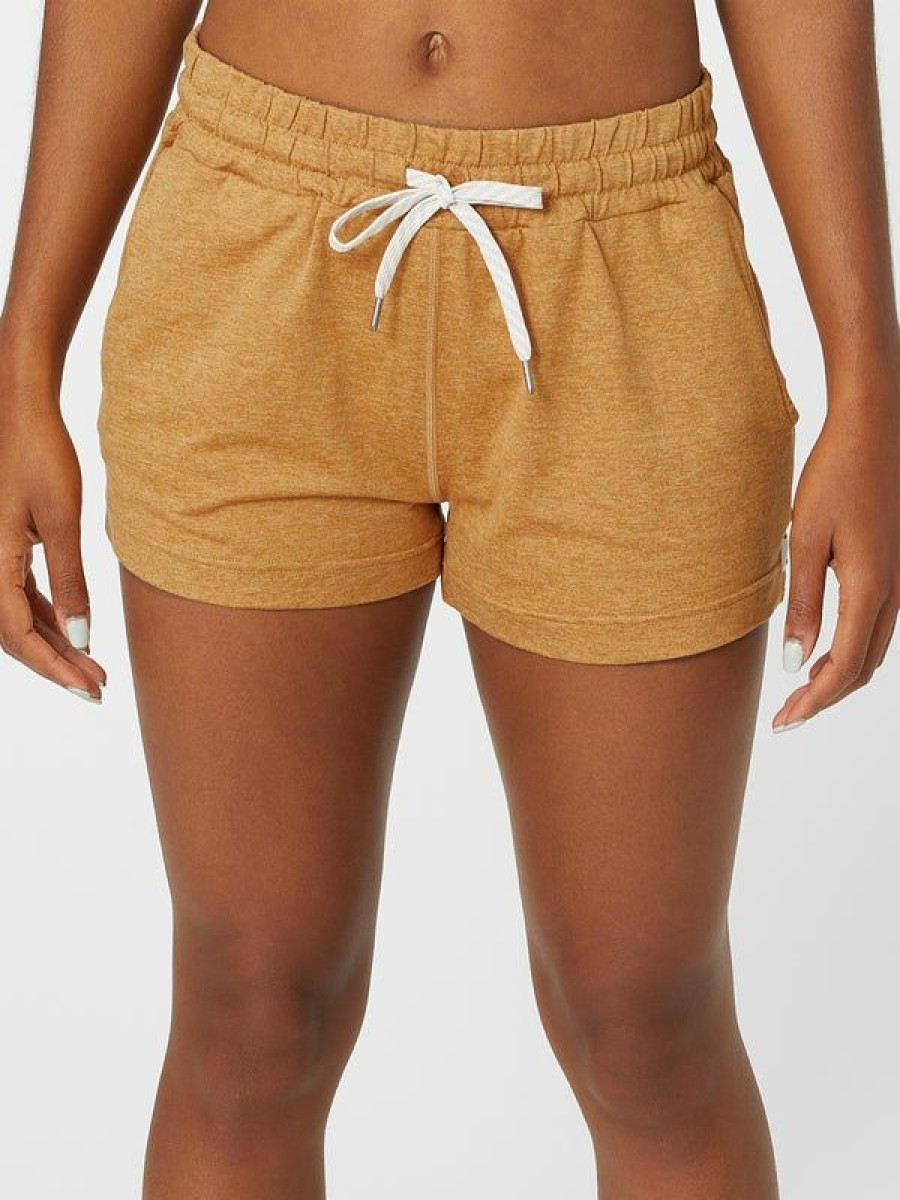 Shorts & Skirts * | Vuori Women'S Halo Performance Short Flax Cheaper